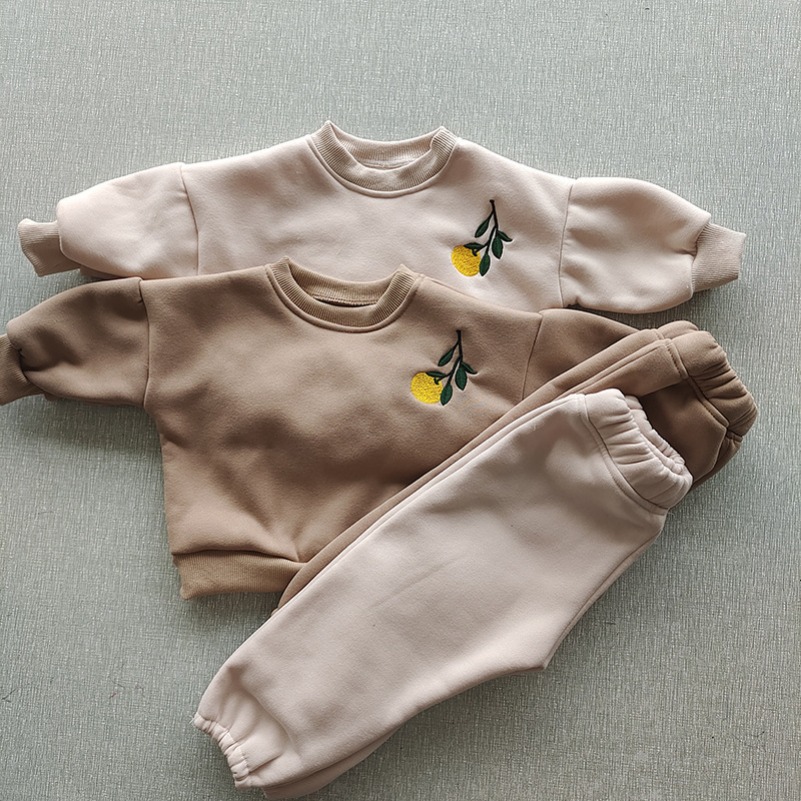 ชุดเสื้อผ้าเด็กเล็กสำหรับฤดูใบ - Winter Clothing Activities For Toddlers บทวิจารณ์และราคา
