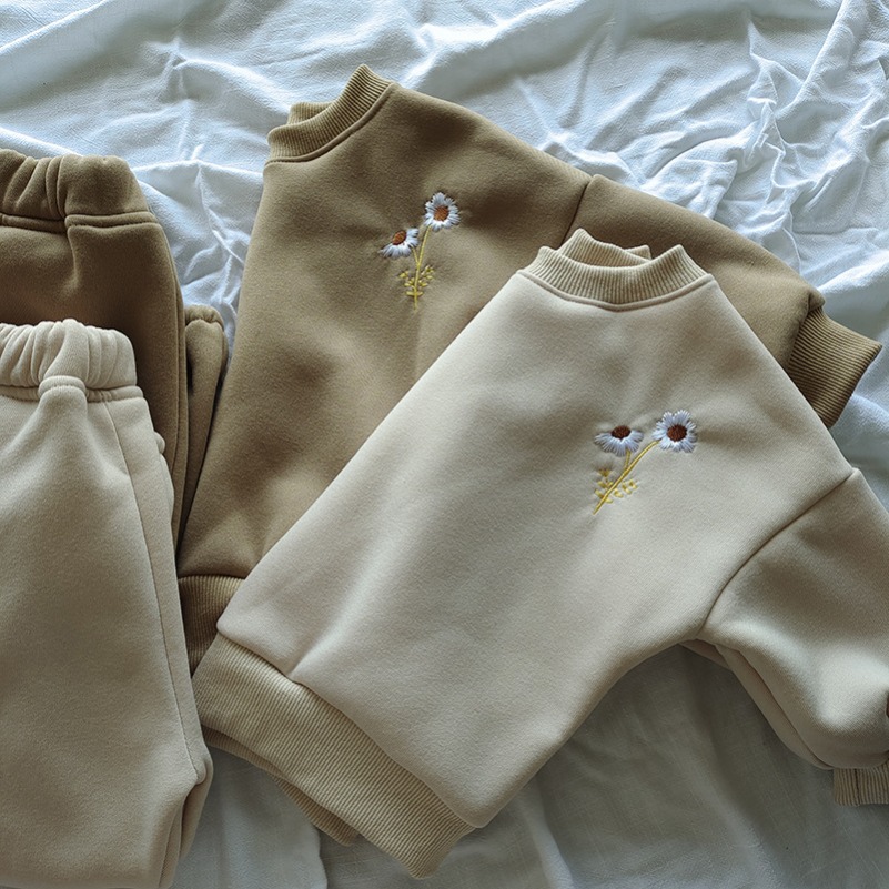 ชุดเสื้อและกางเกงเด็กทารกหญิงผ - Winter Clothing Activities For Toddlers บทวิจารณ์และราคา