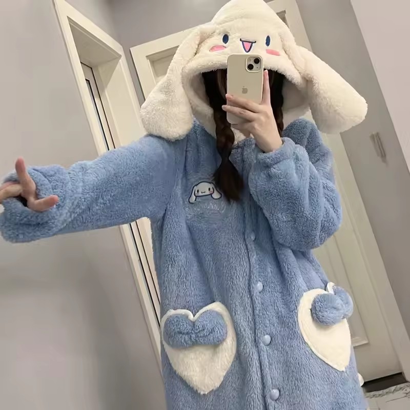 ชุดนอนผ้าขนหนูคอรัลหนานุ่มพิเศ - Winter Clothing Offer บทวิจารณ์และราคา